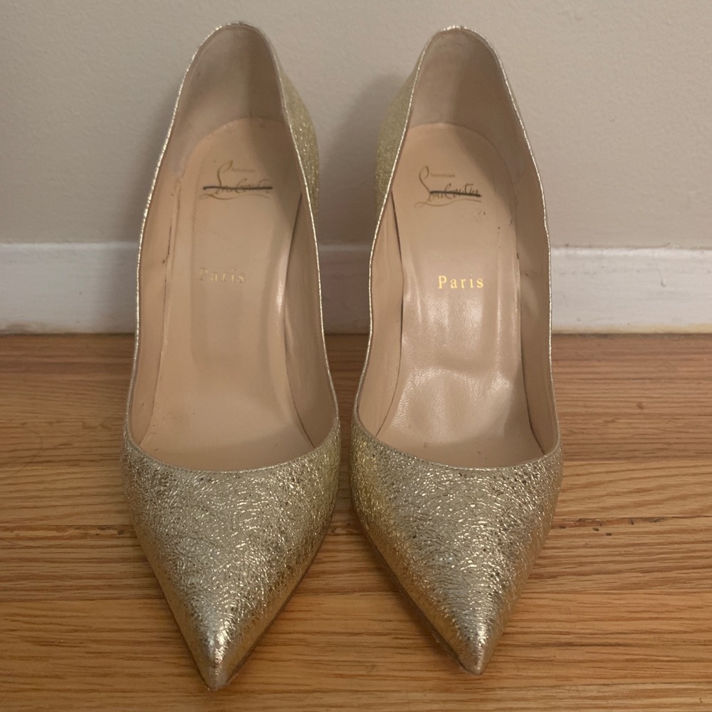 Christian Louboutin candidate size 40